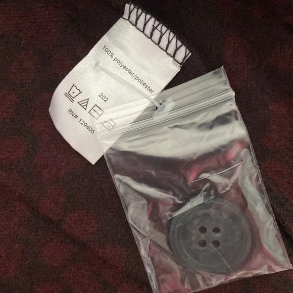 Venus 2 piece jacket and pants set NWT - Picture 13 of 14